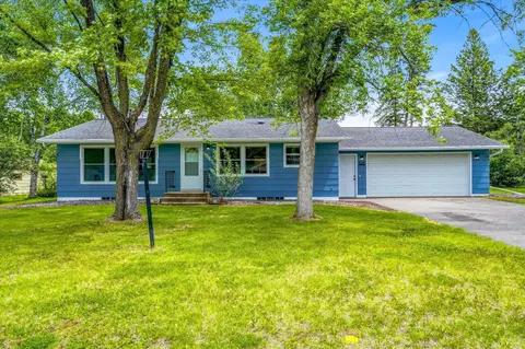 535 2nd Ave NE, Milaca, MN 56353