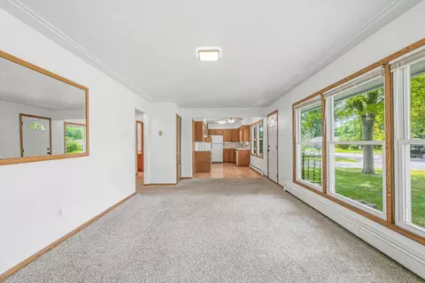 Living - 535 2nd Ave NE, Milaca, MN 56353 photo 4 of 5