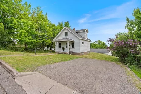 1428 Fern Ave, Duluth, MN 55805