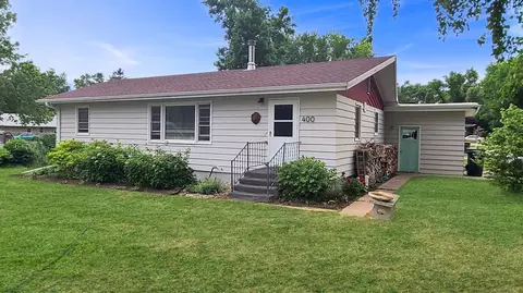 400 Cottage Ave, Hendricks, MN 56136