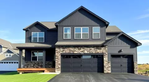 1966 Shady View Ct, Shakopee, MN 55379