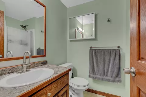 Bath - 2018 25th St S, Saint Cloud, MN 56301 photo 5 of 5