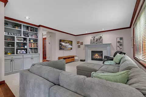 Living - 2018 25th St S, Saint Cloud, MN 56301 photo 3 of 7