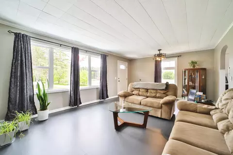 Living - 919 Pine Grove Rd, Staples, MN 56479 photo 3 of 3