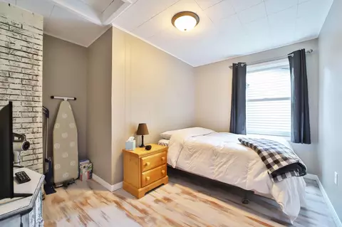 Bedroom - 919 Pine Grove Rd, Staples, MN 56479 photo 9 of 11