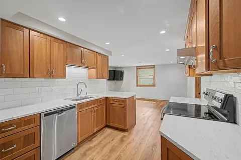 Kitchen - 725 Bradford Ave, Champlin, MN 55316 photo 6 of 6