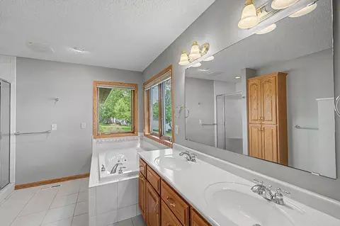 Bath - 725 Bradford Ave, Champlin, MN 55316 photo 3 of 5