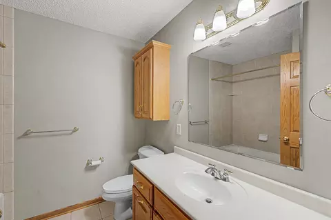 Bath - 725 Bradford Ave, Champlin, MN 55316 photo 2 of 5