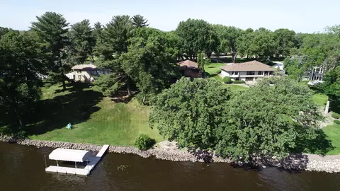 View/Area - 725 Bradford Ave, Champlin, MN 55316 photo 2 of 14