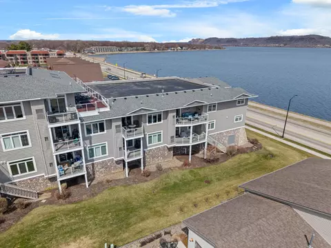 1215 N Lakeshore Dr #205, Lake City, MN 55041