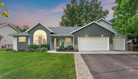 19137 Evenston Dr, Farmington, MN 55024