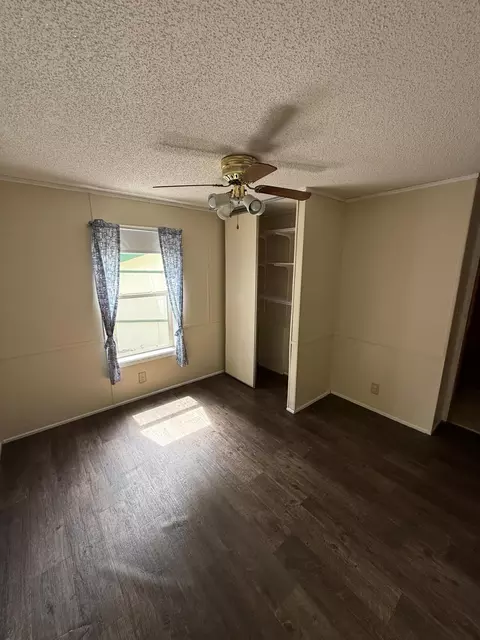 Bedroom - 2130 White Pine Dr, Cambridge, MN 55008 photo 2 of 5