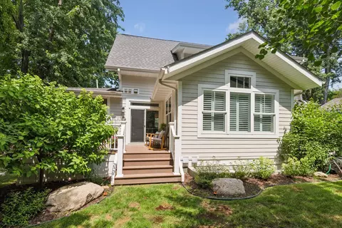 Exterior - 180 Bell St, Excelsior, MN 55331 photo 13 of 16