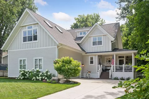 Exterior - 180 Bell St, Excelsior, MN 55331 photo 4 of 16