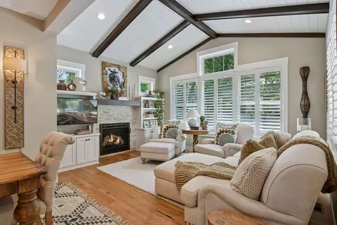 Living - 180 Bell St, Excelsior, MN 55331 photo 1 of 6
