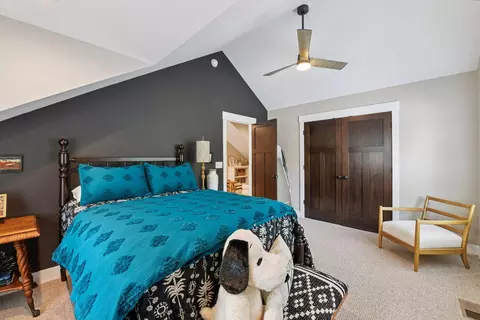 Bedroom - 180 Bell St, Excelsior, MN 55331 photo 5 of 7