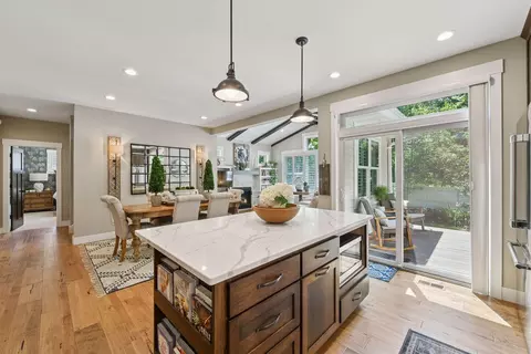 Kitchen - 180 Bell St, Excelsior, MN 55331 photo 6 of 6