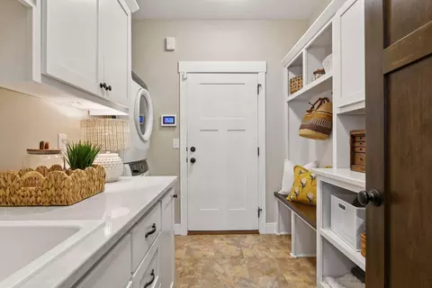 Other - 180 Bell St, Excelsior, MN 55331 photo 2 of 11