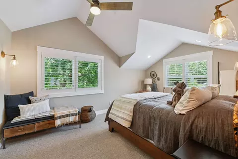Bedroom - 180 Bell St, Excelsior, MN 55331 photo 6 of 7
