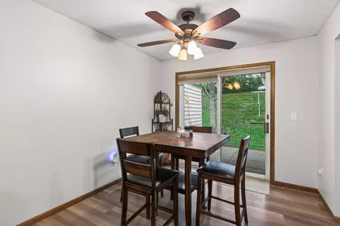 6710 Buckley Cir, Inver Grove Heights, MN 55076