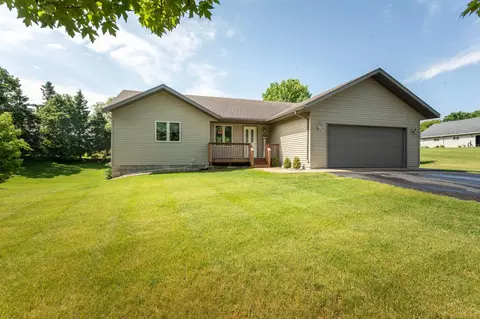 110 Ivy Cir, Alexandria, MN 56308