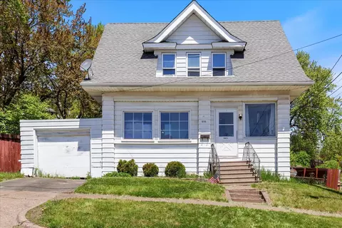 5911 Elinor St, Duluth, MN 55807