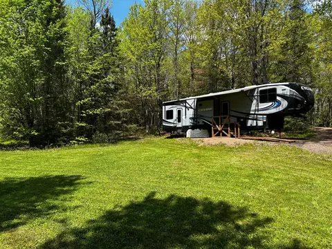 3451 E Alger Grade, Two Harbors, MN 55616