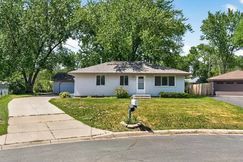 2901 114th Ave NW, Coon Rapids, MN 55433