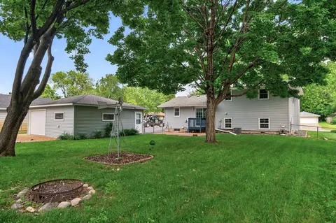 Exterior - 336 Sunrise Ln, Champlin, MN 55316 photo 7 of 9