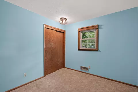 Bedroom - 336 Sunrise Ln, Champlin, MN 55316 photo 9 of 9