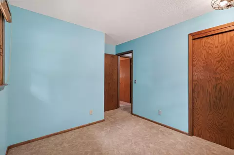 Bedroom - 336 Sunrise Ln, Champlin, MN 55316 photo 8 of 9