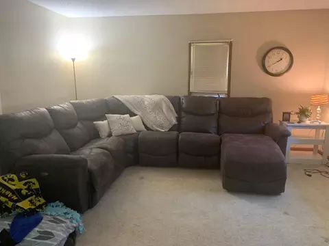 Living - 850 30th Ave NW, Willmar, MN 56201 photo 1 of 2