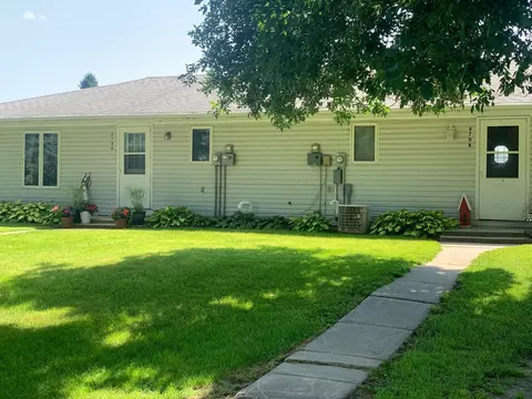 Exterior - 850 30th Ave NW, Willmar, MN 56201 photo 2 of 5