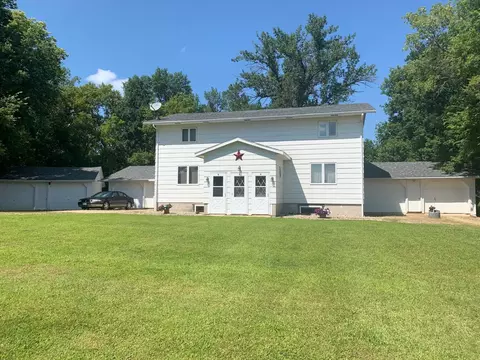 Exterior - 850 30th Ave NW, Willmar, MN 56201 photo 5 of 5