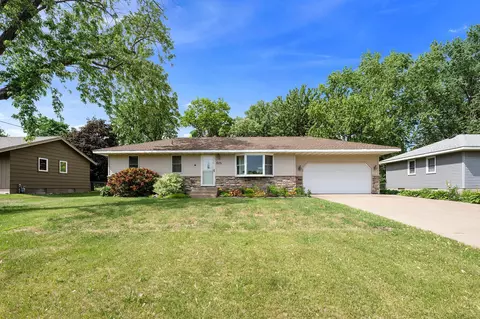 625 119th Ave NE, Blaine, MN 55434
