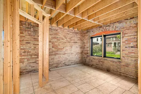 Bedroom - 24 W 5th St, Duluth, MN 55806 photo 1 of 1