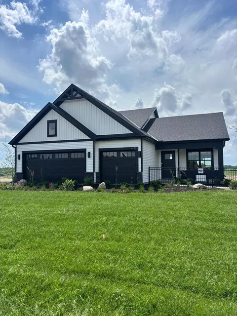4111 Ramsay Way, Waconia, MN 55387