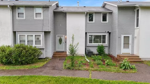 3656 Brookdale Dr N, Brooklyn Park, MN 55443