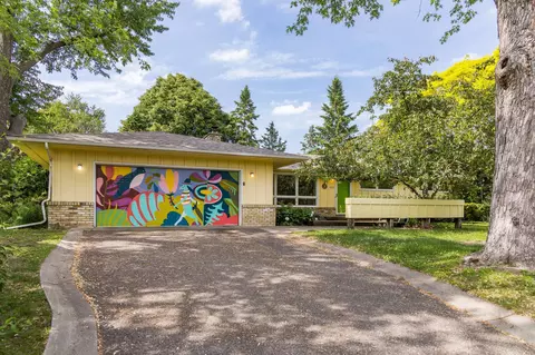 1953 Summer St, Falcon Heights, MN 55113