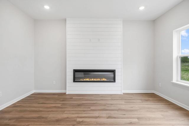 10342 Birchwood Cir, Chaska, MN 55318