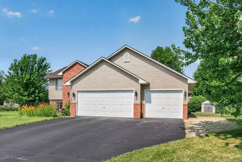 13745 Wellstead Dr, Rogers, MN 55374
