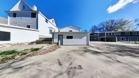 Exterior - 1017 Pine St, Dawson, MN 56232 photo 3 of 3