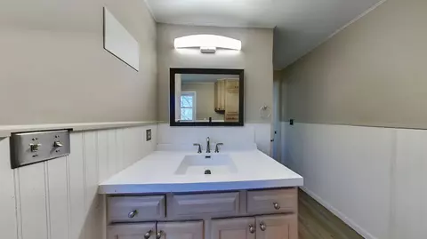 Bath - 1017 Pine St, Dawson, MN 56232 photo 1 of 3