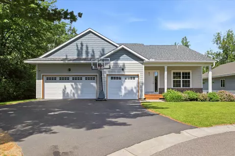11054 Ulysses St NE, Blaine, MN 55434