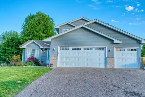 3803 Globe Flower Cir N #1, Brooklyn Park, MN 55443