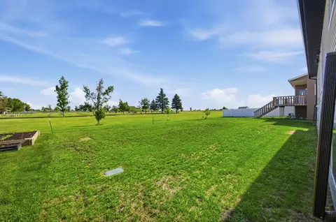 Exterior - 69 Cedar Dr, Mapleton, ND 58059 photo 4 of 6
