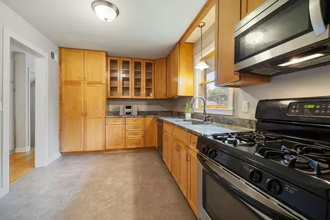 5117 Windsor Ave, Edina, MN 55436