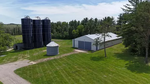 Exterior - 50430 315th Ave, Elgin, MN 55932 photo 1 of 11