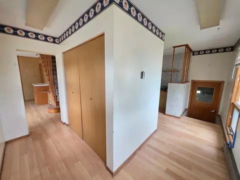 Entry Way - 50430 315th Ave, Elgin, MN 55932 photo 1 of 1