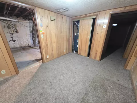 Bedroom - 50430 315th Ave, Elgin, MN 55932 photo 5 of 5